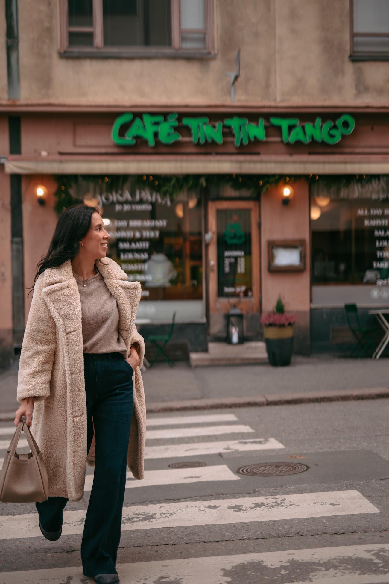 Cafe Tin Tin Tango - kahvilavinkki Töölö